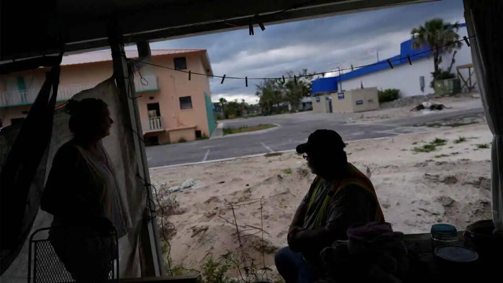 Thousands of Florida residents still recovering from Hurricane Ian as new storm season begins