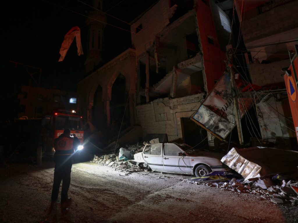 Israel strikes Rafah, says two captives freed | Israel War on Gaza News | USAEMALL.com