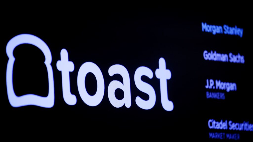 Toast, Shift4 lead drop in fintechs, traders fret over spending | USAEMALL.com