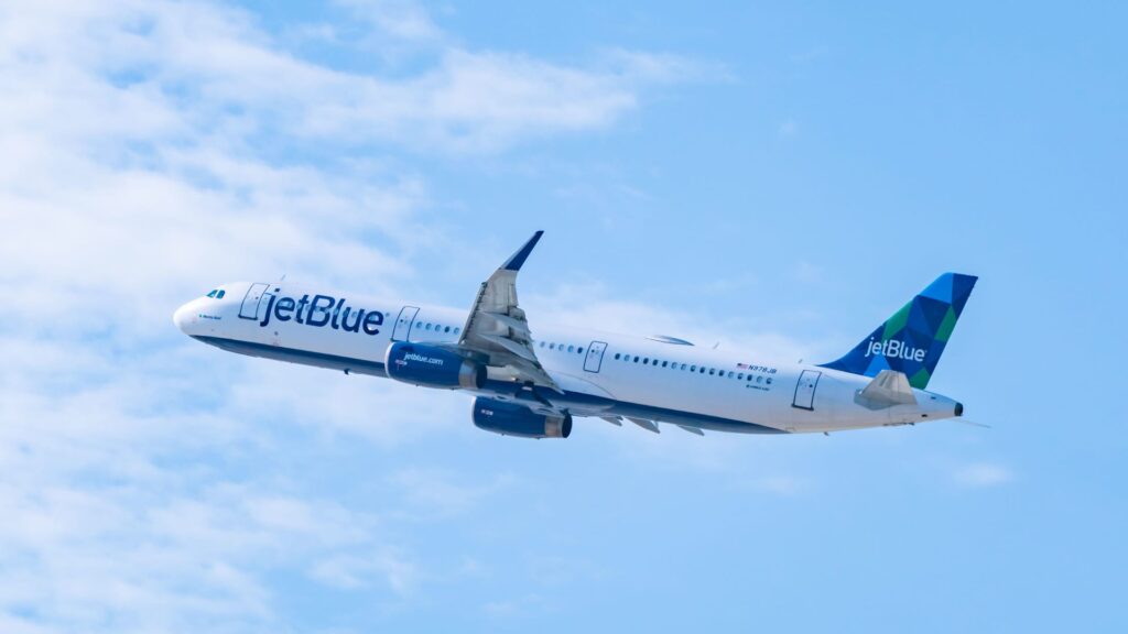 JetBlue to associate with a U.S. airline in coming weeks, president says | USAEMALL.com