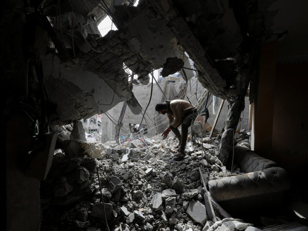 At least 59 Palestinians killed as Israel escalates Gaza bombardment | Gaza News | USAEMALL.com