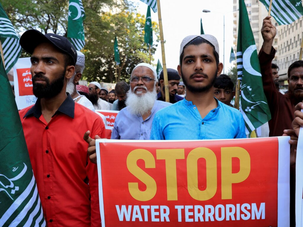 Pakistan pronounces retaliatory measures in opposition to India after Kashmir assault | Conflict News | USAEMALL.com