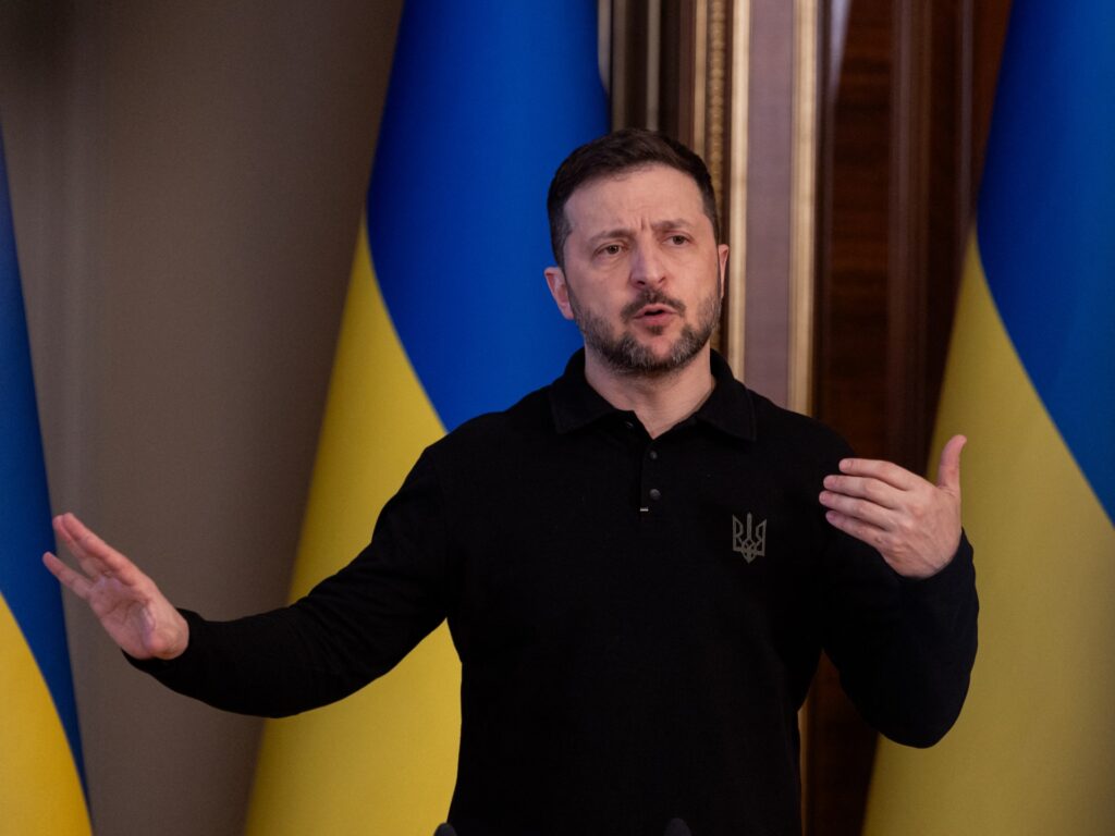 Ukraine and US signal memorandum on minerals deal, Kyiv says | Russia-Ukraine conflict News | USAEMALL.com