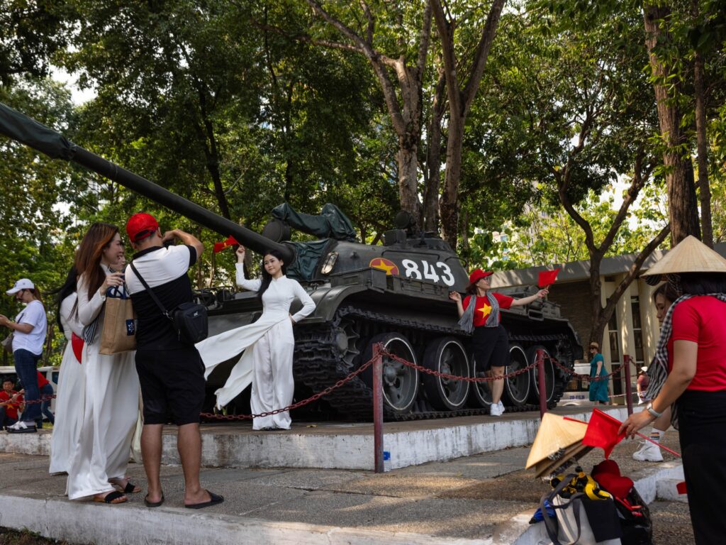 Fall of Saigon: Children of Vietnam’s struggle refugees reconcile a painful previous | History News | USAEMALL.com