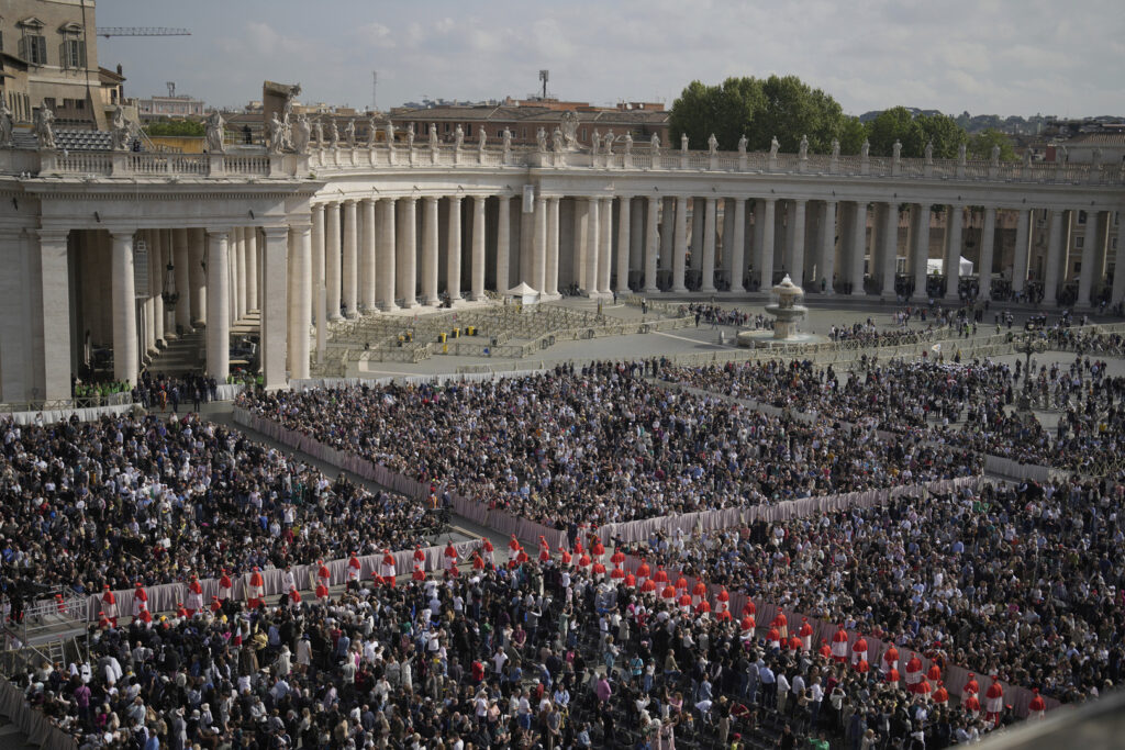Pilgrims flock to St. Peter’s forward of Pope Francis’s funeral | Religion | USAEMALL.com