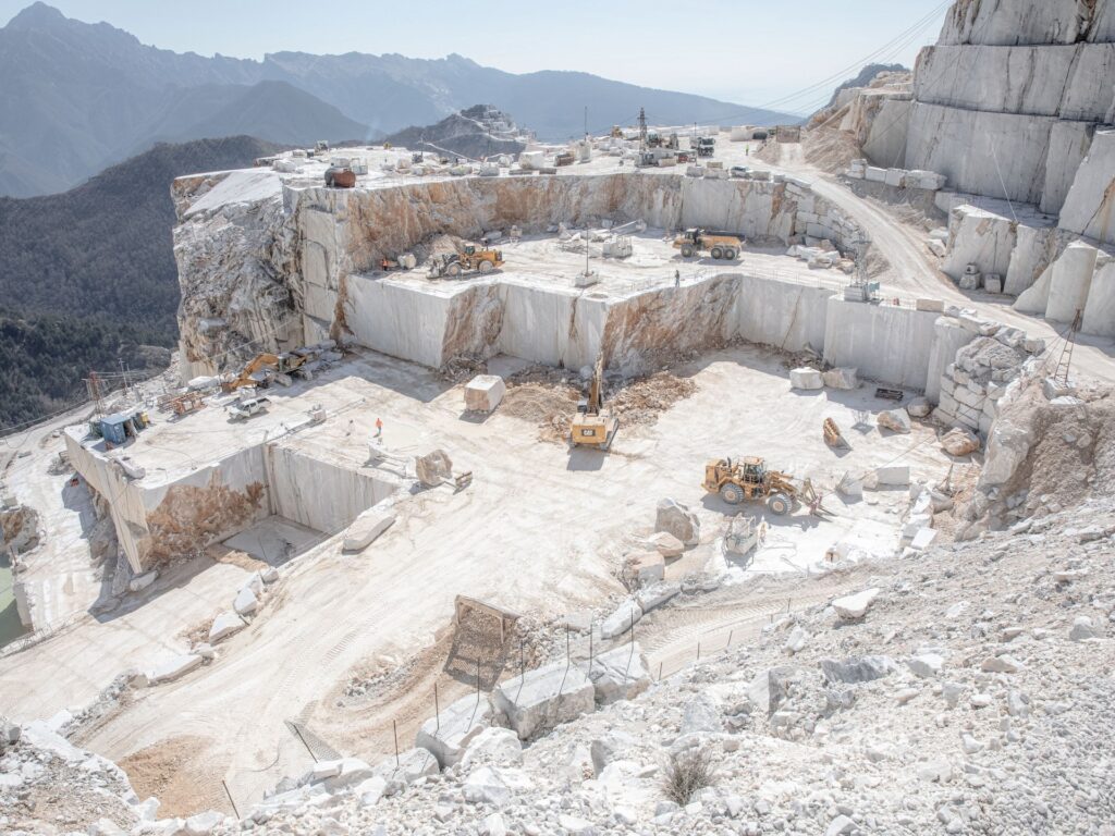 Resistance and extractivism: Inside Carrara, Italy’s house of white marble | Arts and Culture | USAEMALL.com
