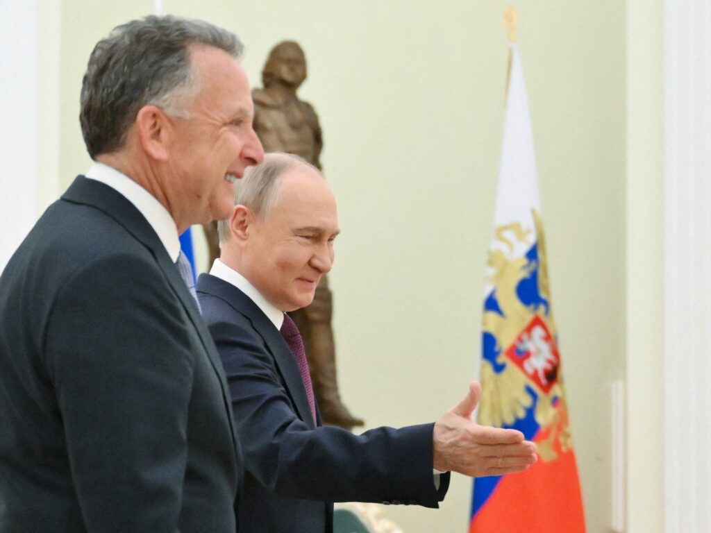 Is Russia’s Putin enjoying Trump over Ukraine peace plan, or himself? | Russia-Ukraine battle News | USAEMALL.com