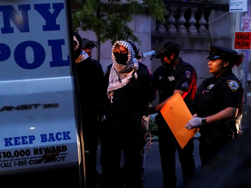 Pro-Palestinian protesters arrested at US’s Columbia University | Israel-Palestine battle News | USAEMALL.com