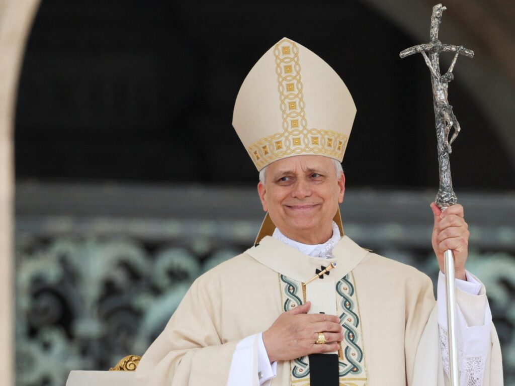 Pope Leo XIV meets Ukraine’s Zelenskyy after his inaugural Mass | Religion News | USAEMALL.com