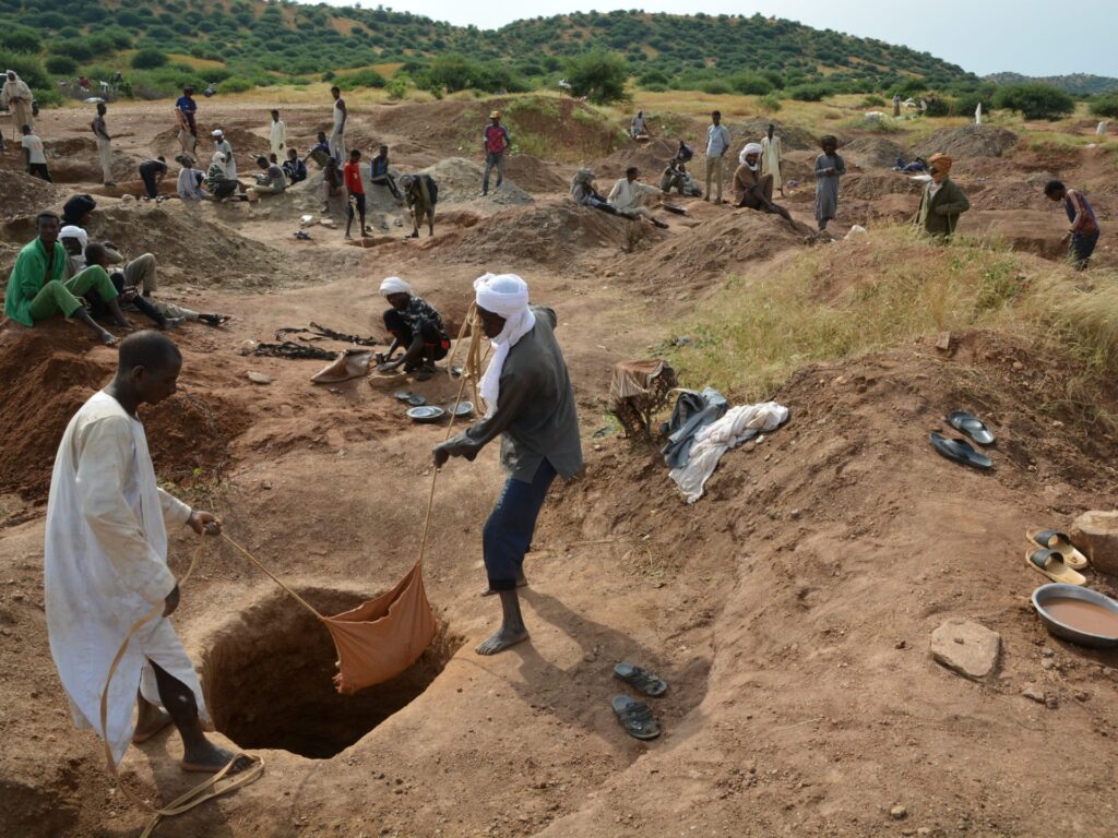 Eleven killed in Sudan gold mine collapse as civil struggle rages | Sudan struggle News | USAEMALL.com