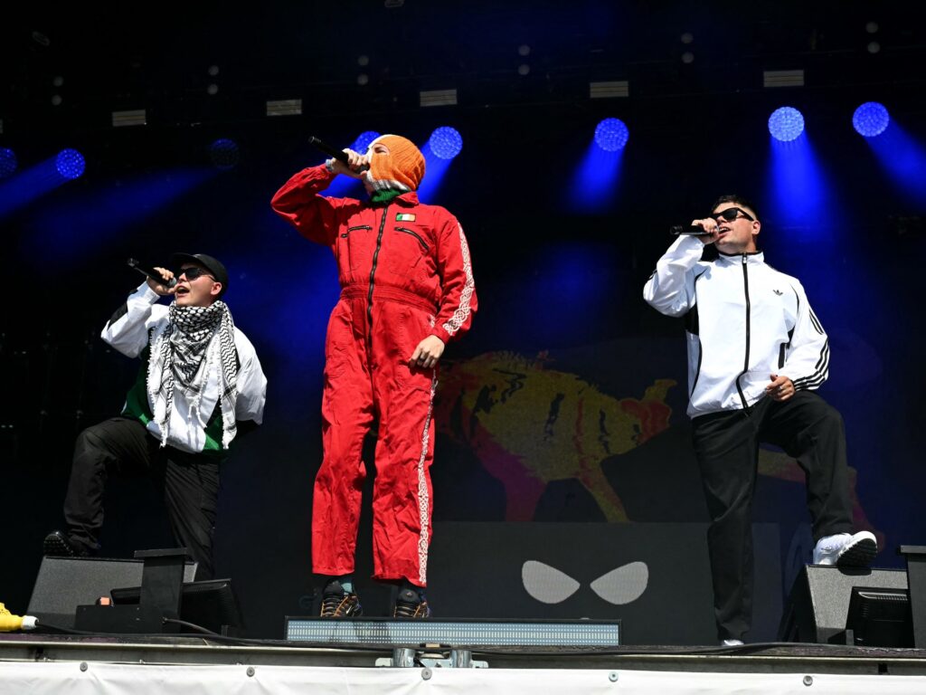 Irish band Kneecap shouts out to Palestine Action Group at Glastonbury | Music News | USAEMALL.com