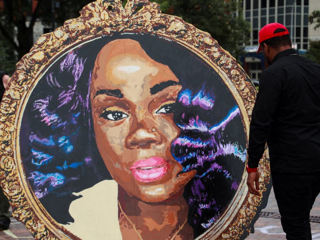 Prosecutors suggest at some point of jail for officer in Breonna Taylor demise | Donald Trump News | USAEMALL.com