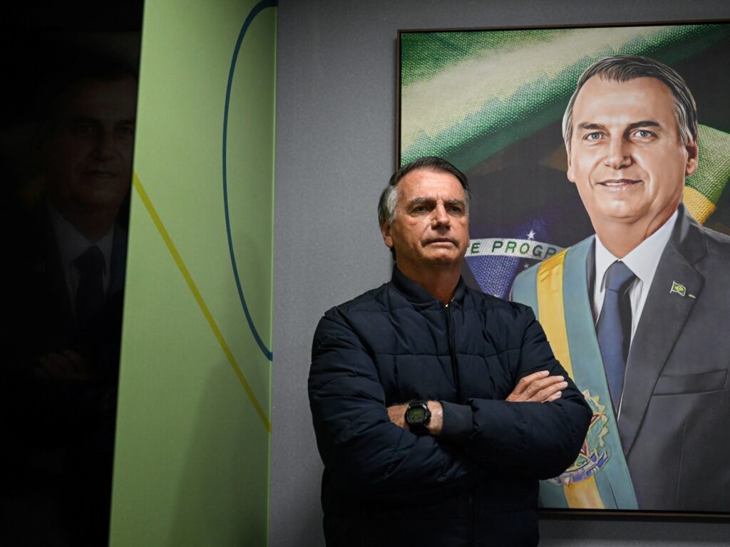 US restricts visas for Brazilian officers over Bolsonaro ‘witch-hunt’ | Jair Bolsonaro News | USAEMALL.com