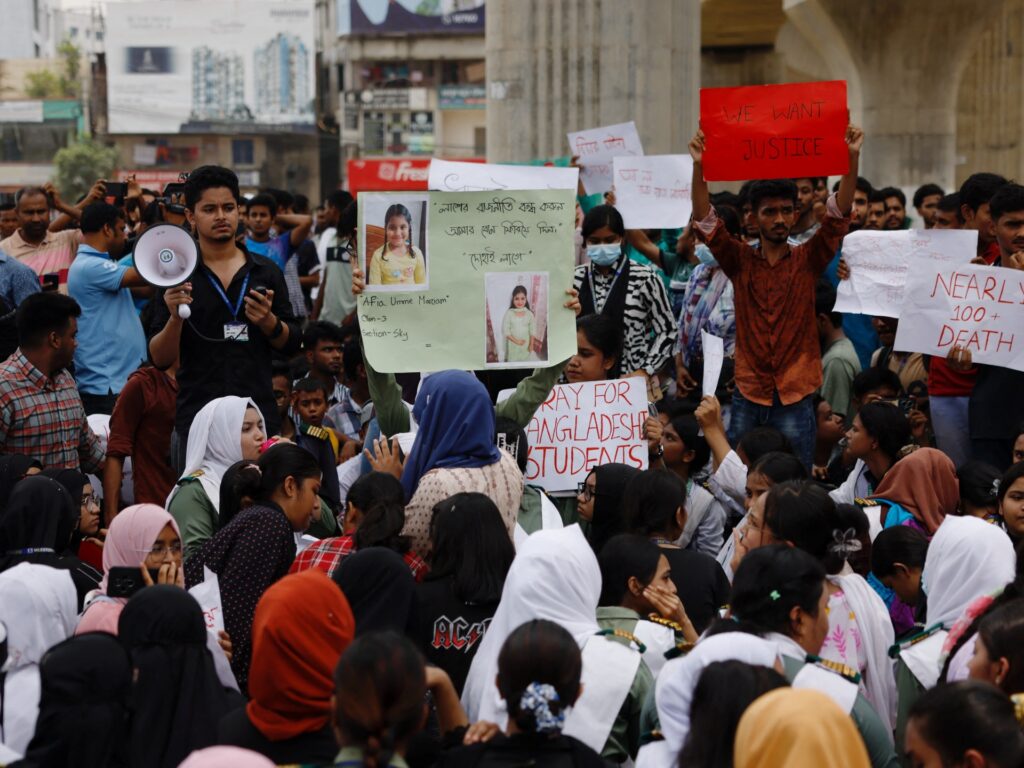 Bangladesh college students demand accountability after lethal air pressure jet crash | Transport News | USAEMALL.com