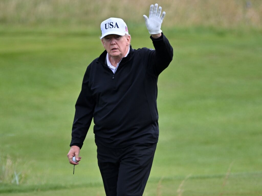 Trump wades in on Thailand-Cambodia preventing throughout golf go to in Scotland | Border Disputes News | USAEMALL.com