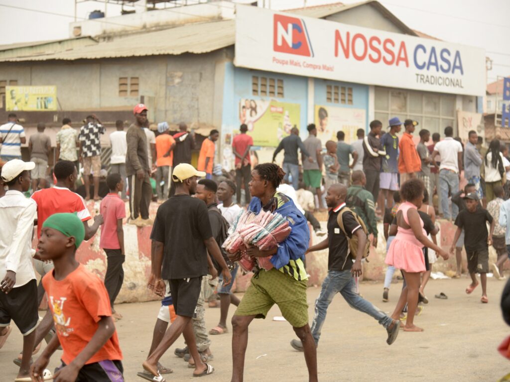 Four killed, a whole bunch arrested in Angola protests towards gas value hike | Protests News | USAEMALL.com