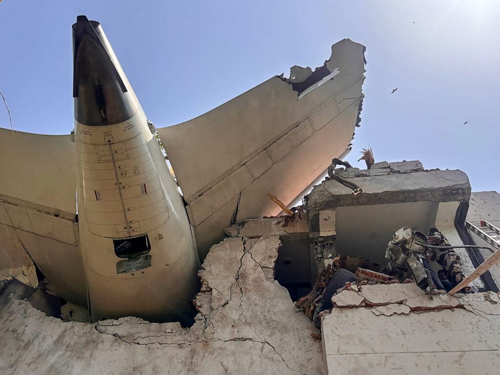 What occurred to the fuel-control switches on doomed Air India flight 171? | Aviation News | USAEMALL.com