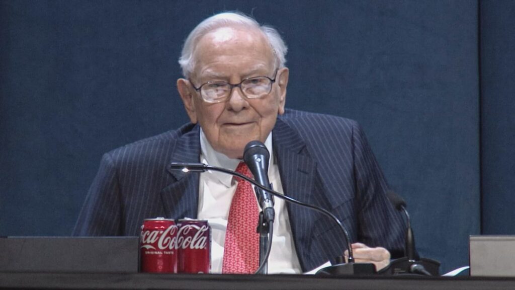 Warren Buffett is reportedly eyeing Berkshire Hathaway’s largest deal in three years | USAEMALL.com
