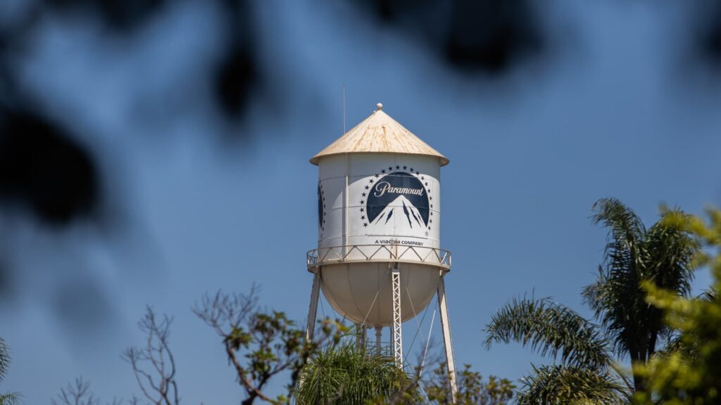 Paramount has change into a ‘playpen for momentum goons’ driving UFC deal, brief squeeze, says analyst | USAEMALL.com