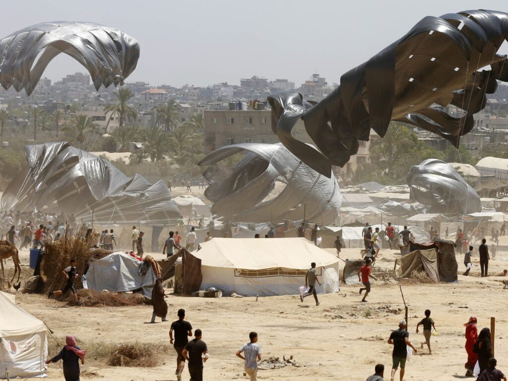 The airdrops on Gaza are a PR stunt, not a humanitarian operation | Opinions | USAEMALL.com