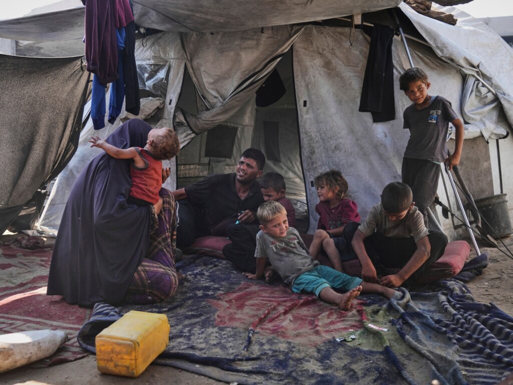 Gaza household’s battle for survival as starvation and warmth deepen despair | Israel-Palestine battle News | USAEMALL.com