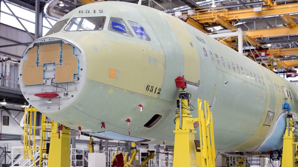 Airplane leasing world shrinks with $7.4 billion takeover of Air Lease | USAEMALL.com