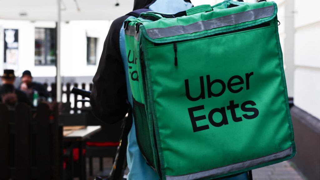 Uber Eats companions with Pipe to supply capital to eating places | USAEMALL.com