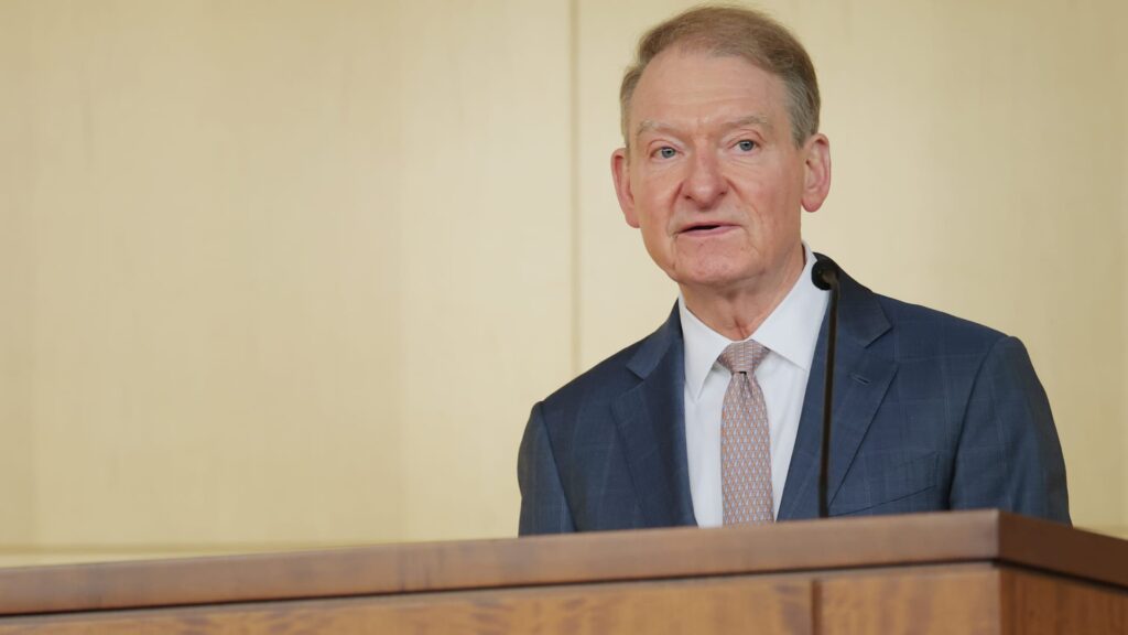 SEC to suggest rule change on Trump’s name to finish quarterly earnings reporting, says Chair Atkins | USAEMALL.com