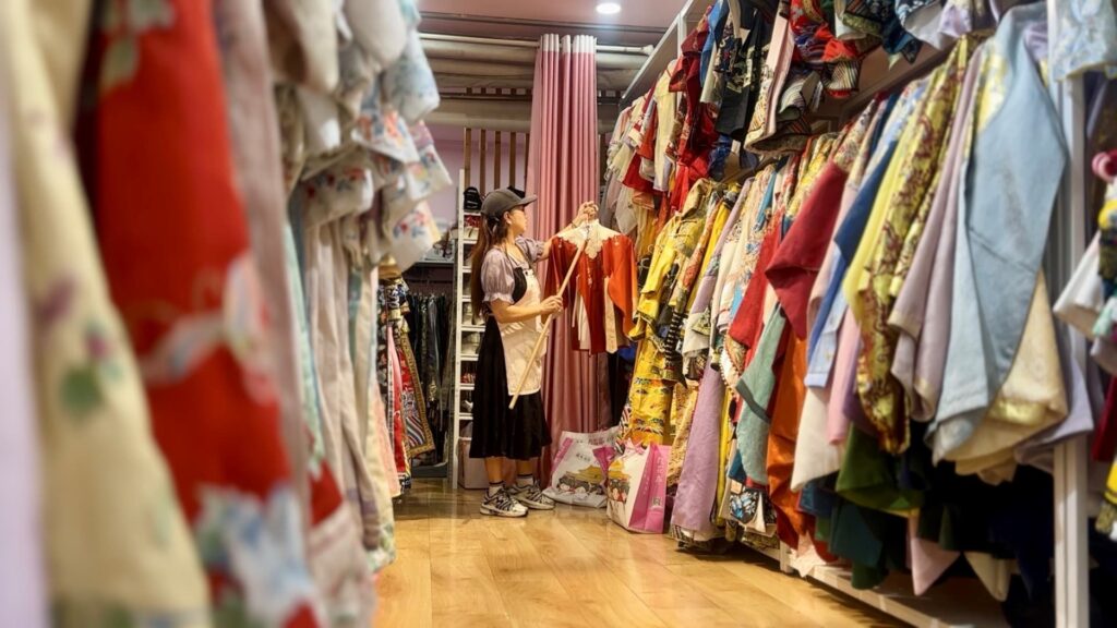 Chinese shares are on fireplace this yr, drawing large curiosity from overseas and home traders | USAEMALL.com