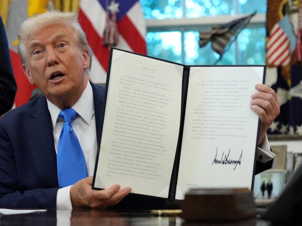 US says $100,000 price for H-1B visas won’t apply to current holders | News | USAEMALL.com