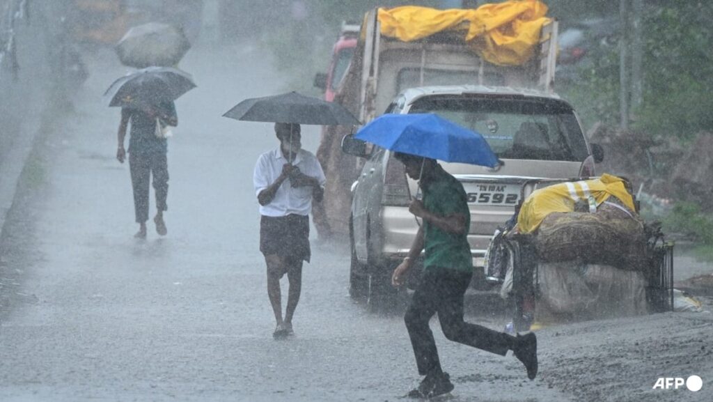 India evacuates tens of 1000’s as cyclone Montha beneficial properties energy | USAEMALL.com