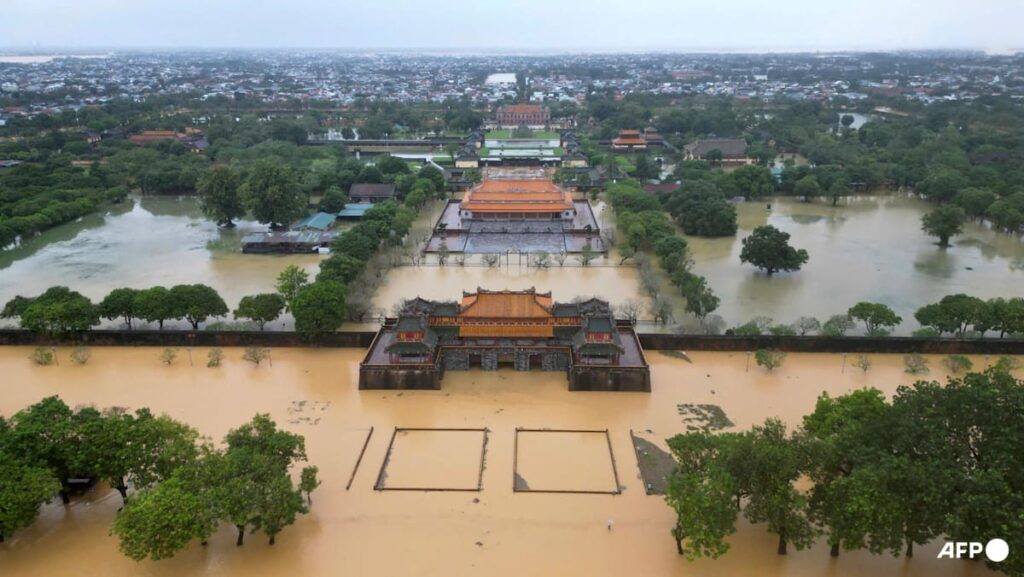 Vietnam metropolis units nationwide document with 1.7m rain in 24 hours | USAEMALL.com