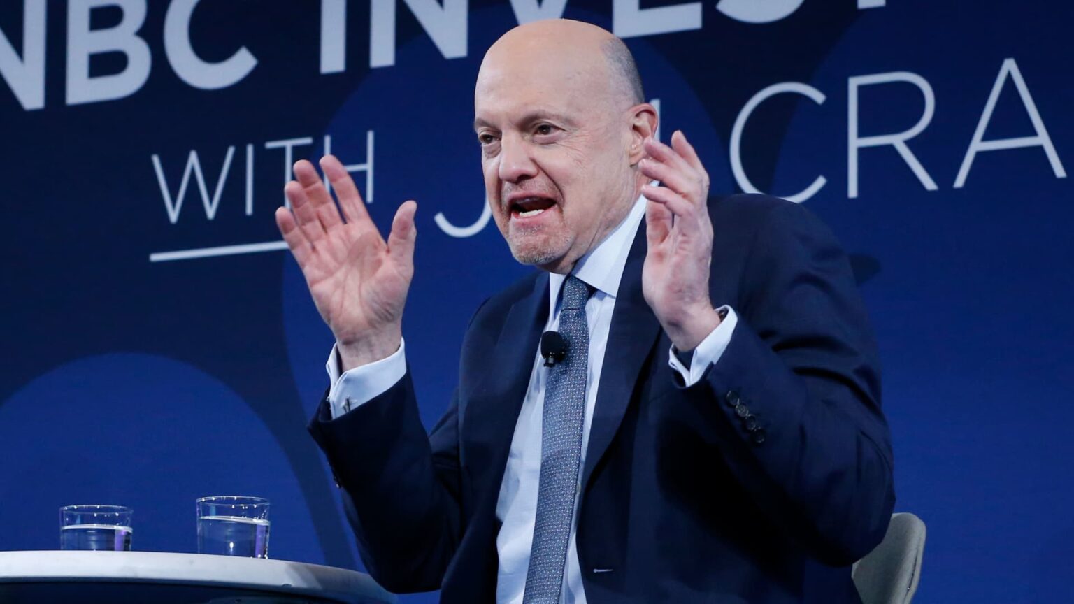 Cramer on 10 shares reporting earnings subsequent week; calls two buys | USAEMALL.com