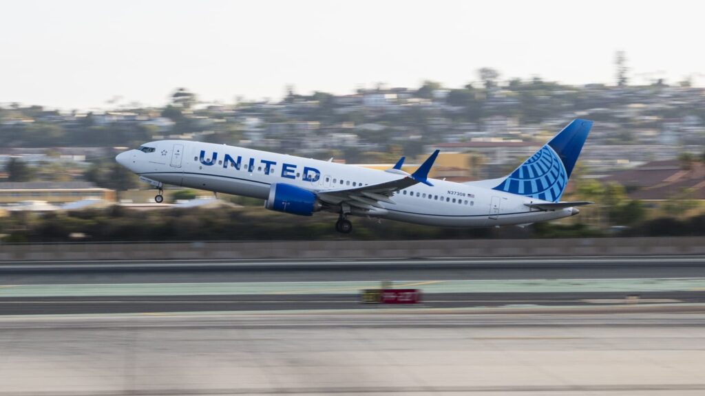 United Airlines (UAL) 3Q 2025 earnings | USAEMALL.com