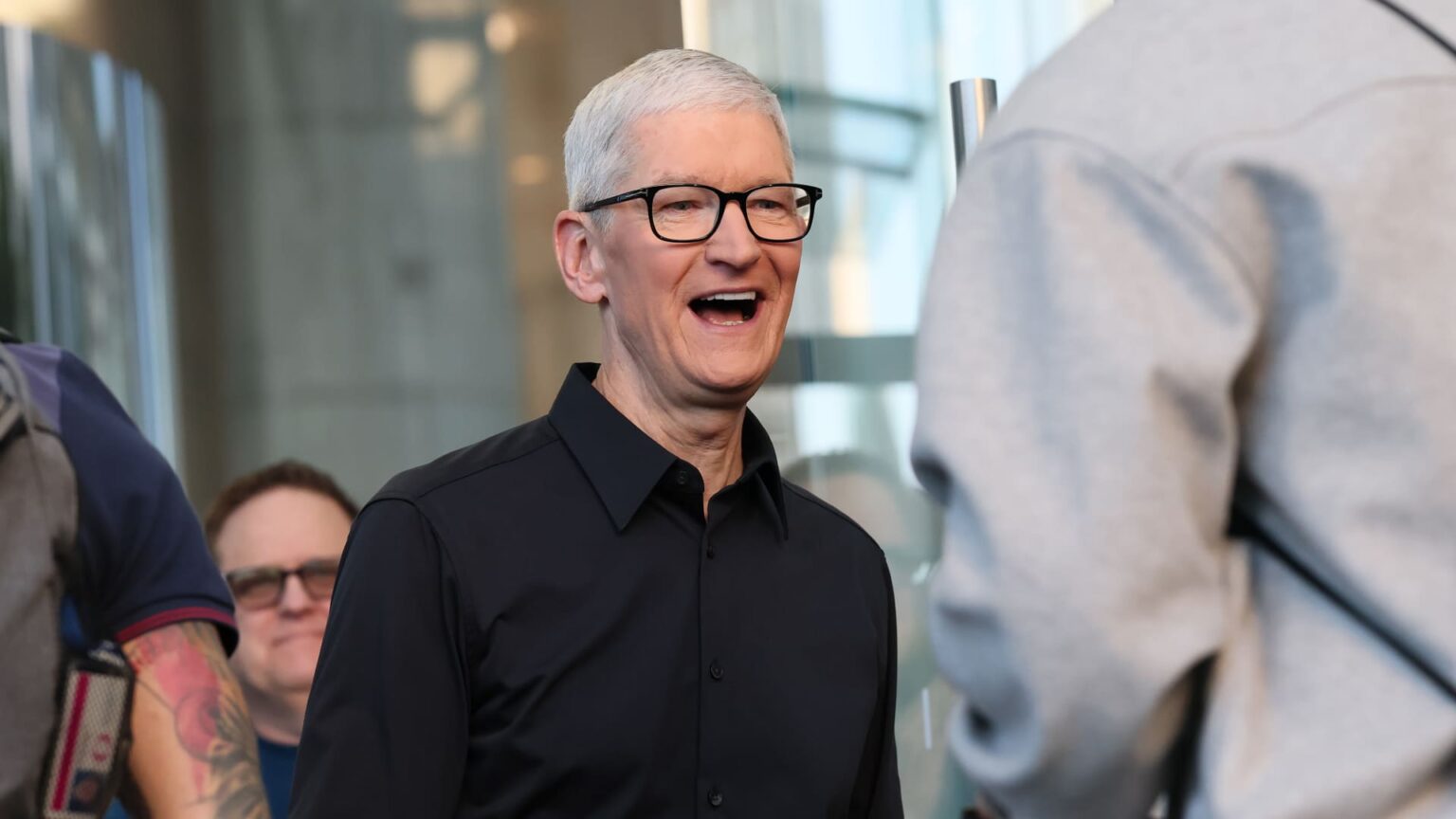 Apple crosses $4 trillion market cap for the primary time | USAEMALL.com