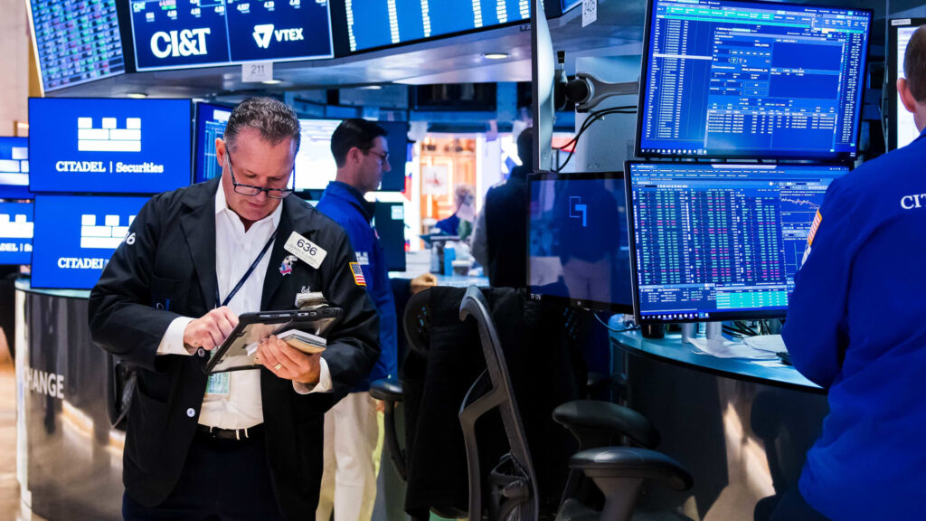 Fund managers are betting on shares regardless of AI bubble dangers | USAEMALL.com