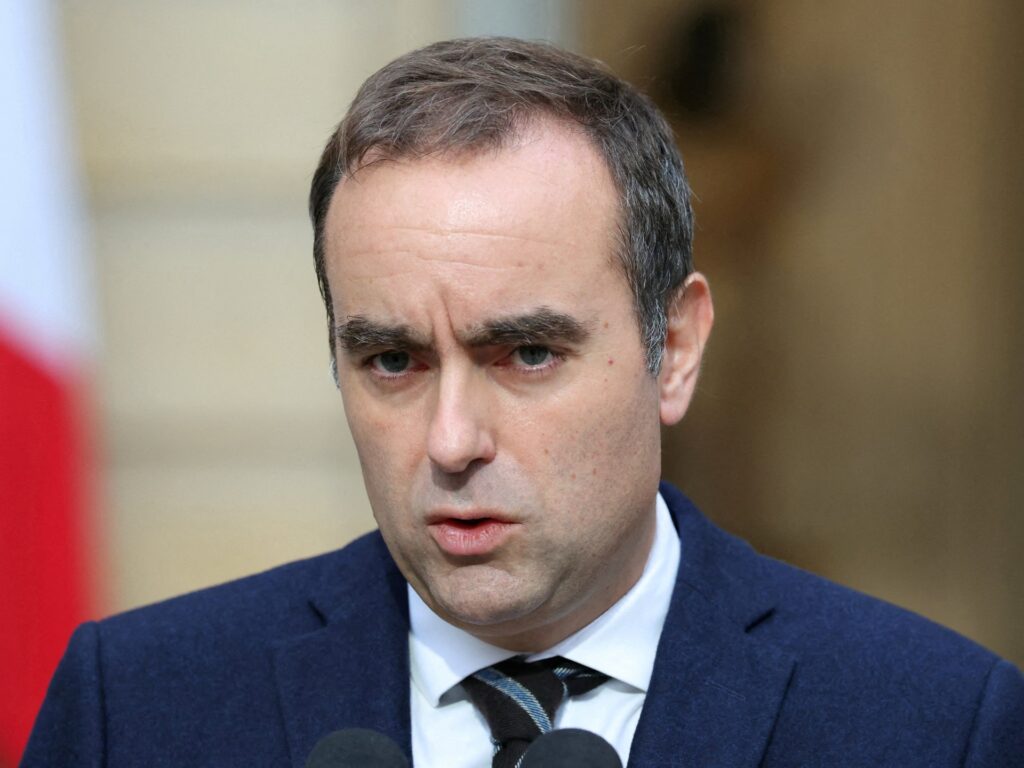 France’s new Prime Minister Sebastien Lecornu resigns | Politics News | USAEMALL.com