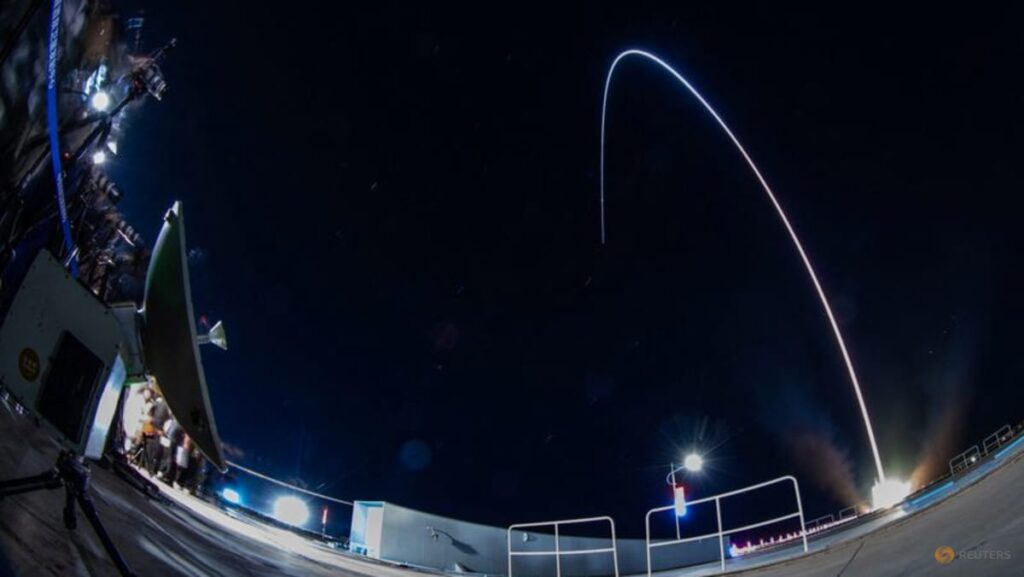 China launches Shenzhou-21 mission to Tiangong area station | USAEMALL.com