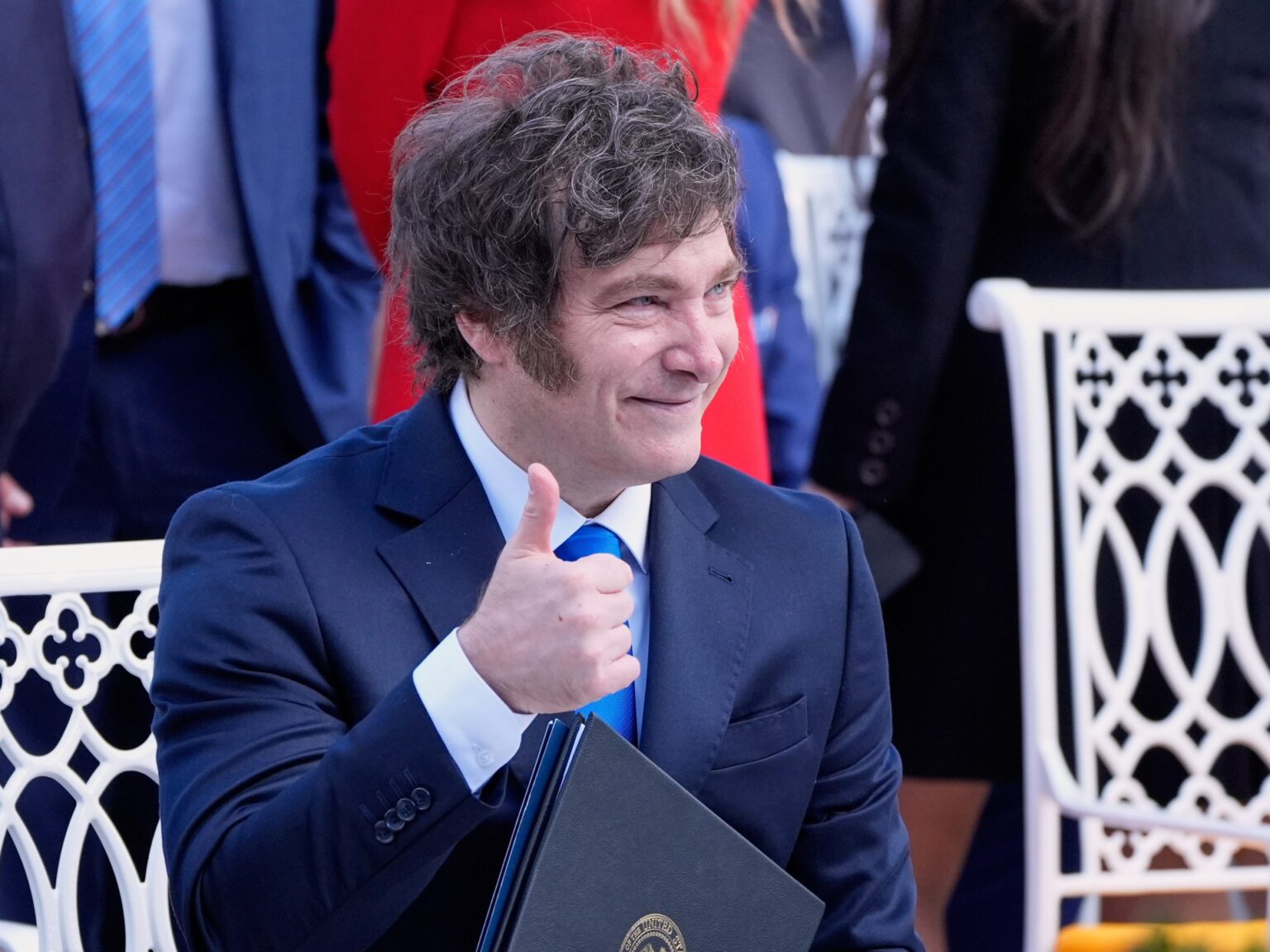 Argentina’s central financial institution says it signed $20bn foreign money swap take care of US | Business and Economy News | USAEMALL.com