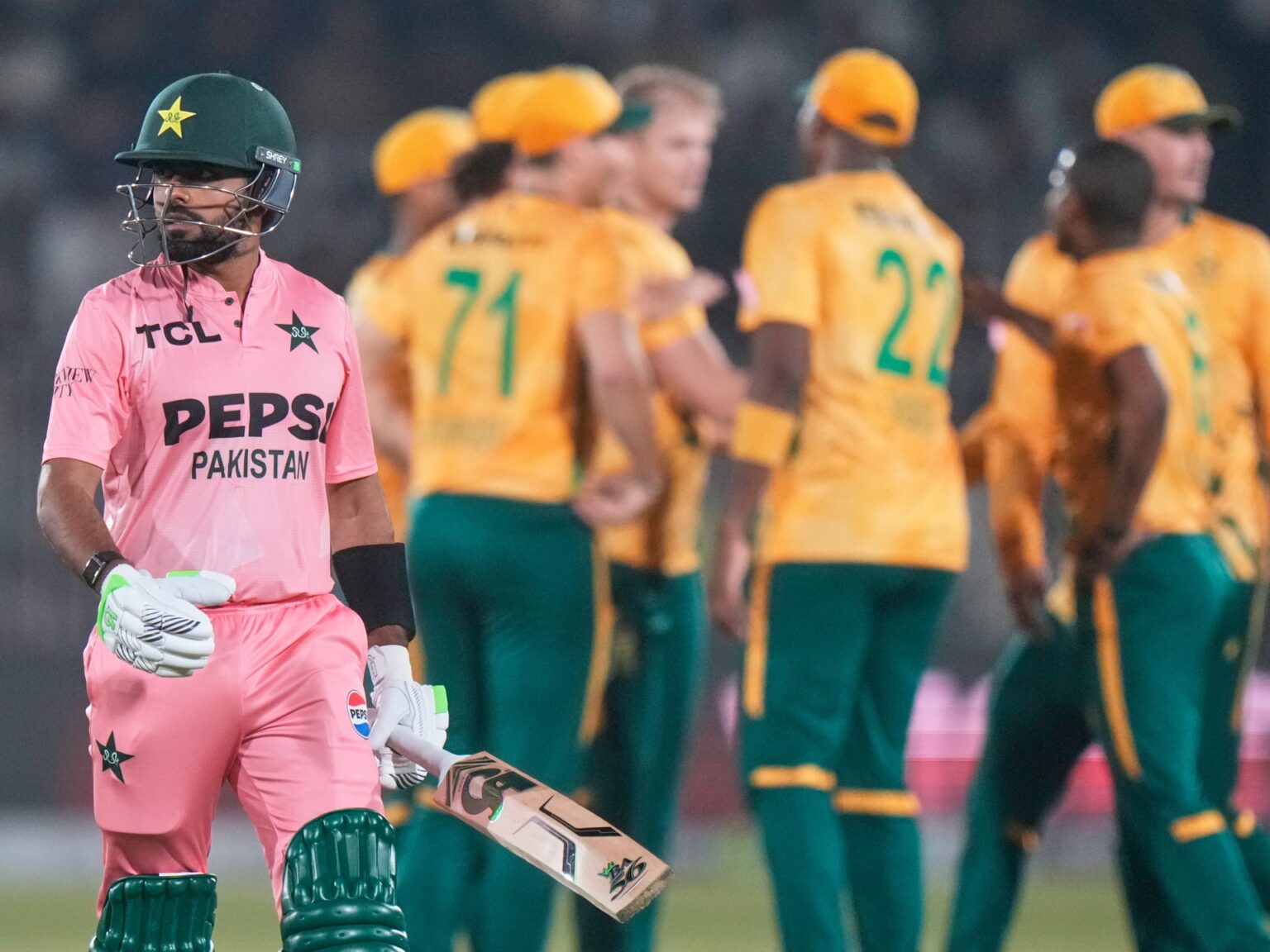 South Africa power Pakistan collapse as Babar out for a duck on T20 return | Cricket News | USAEMALL.com
