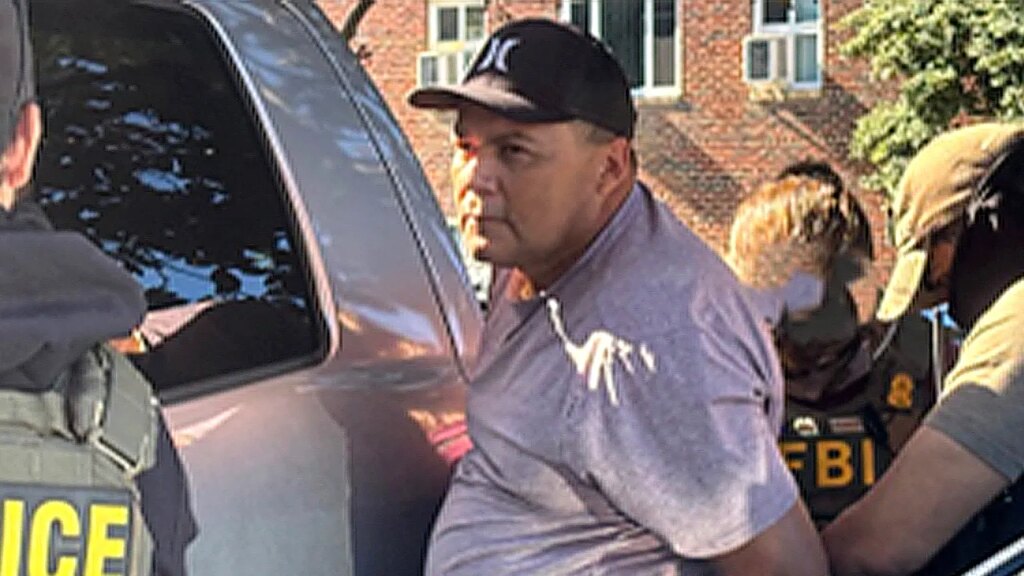 Violent unlawful alien charged with attacking a police officer arrested in Virginia: DHS | USAEMALL.com