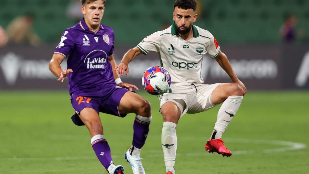 A-League Men: Perth Glory blow two-goal lead to attract 2-2 with Wellington Phoenix in opening sport | USAEMALL.com