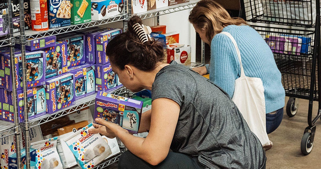 Judges say Trump administration should proceed paying some SNAP advantages throughout shutdown | USAEMALL.com