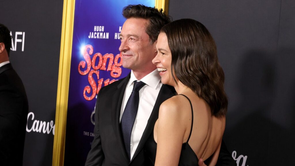 Hugh Jackman and Sutton Foster make their crimson carpet debut as couple | USAEMALL.com