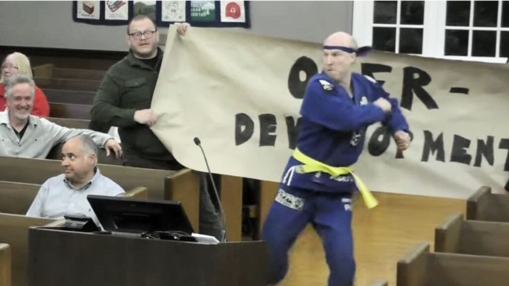 Cranford candidate Will Thilly kung fu kicks by means of protest indicators | USAEMALL.com