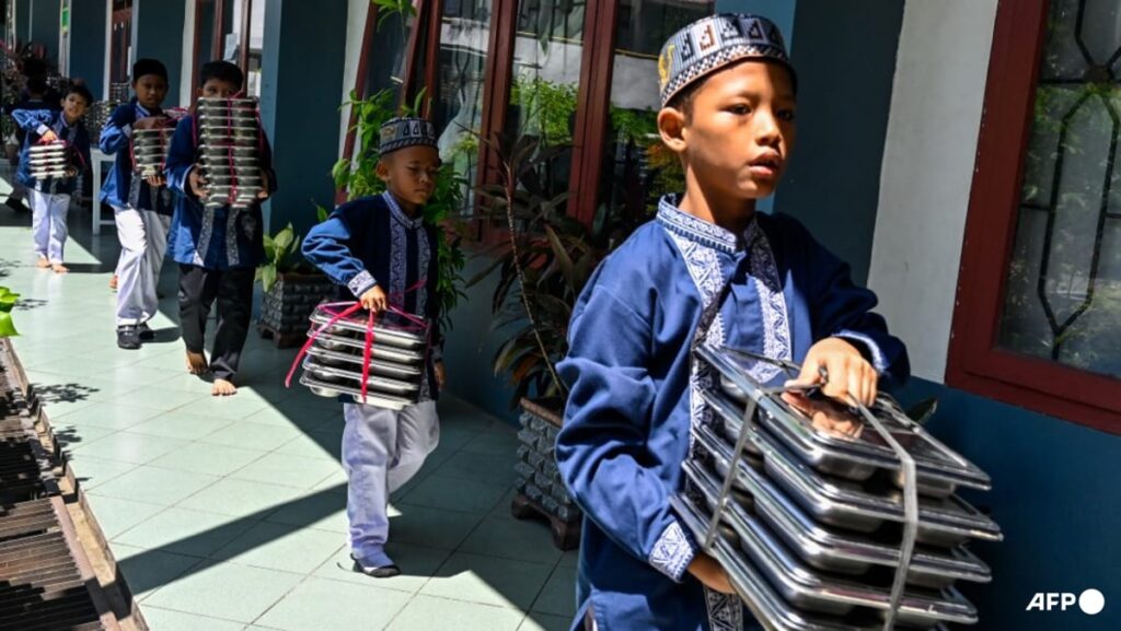 Indonesia free meal scheme main explanation for meals poisoning: Government | USAEMALL.com