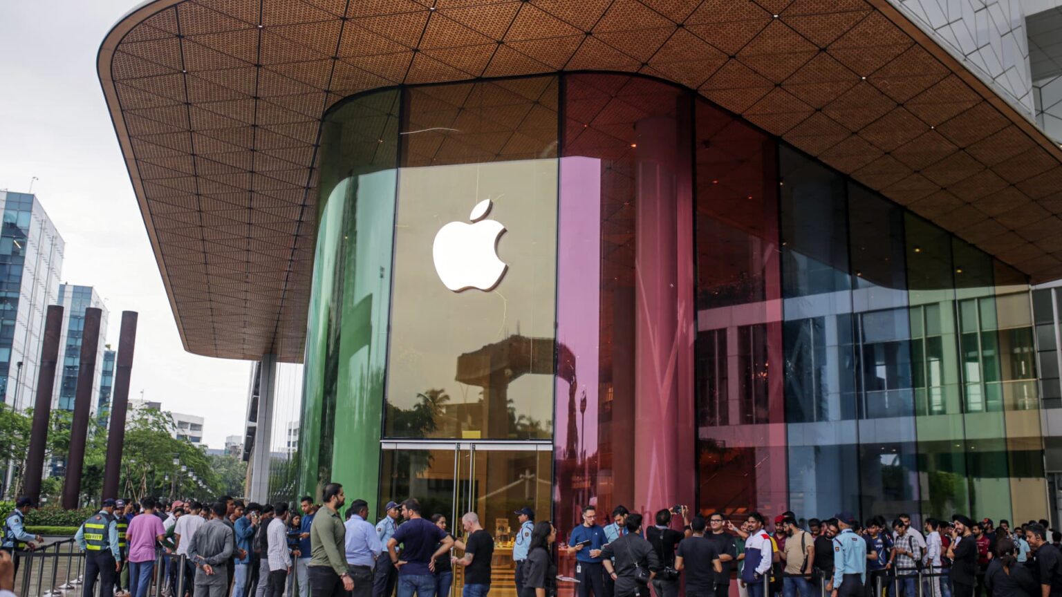 Apple challenges India’s anti-trust physique over potential $38 billion nice | USAEMALL.com