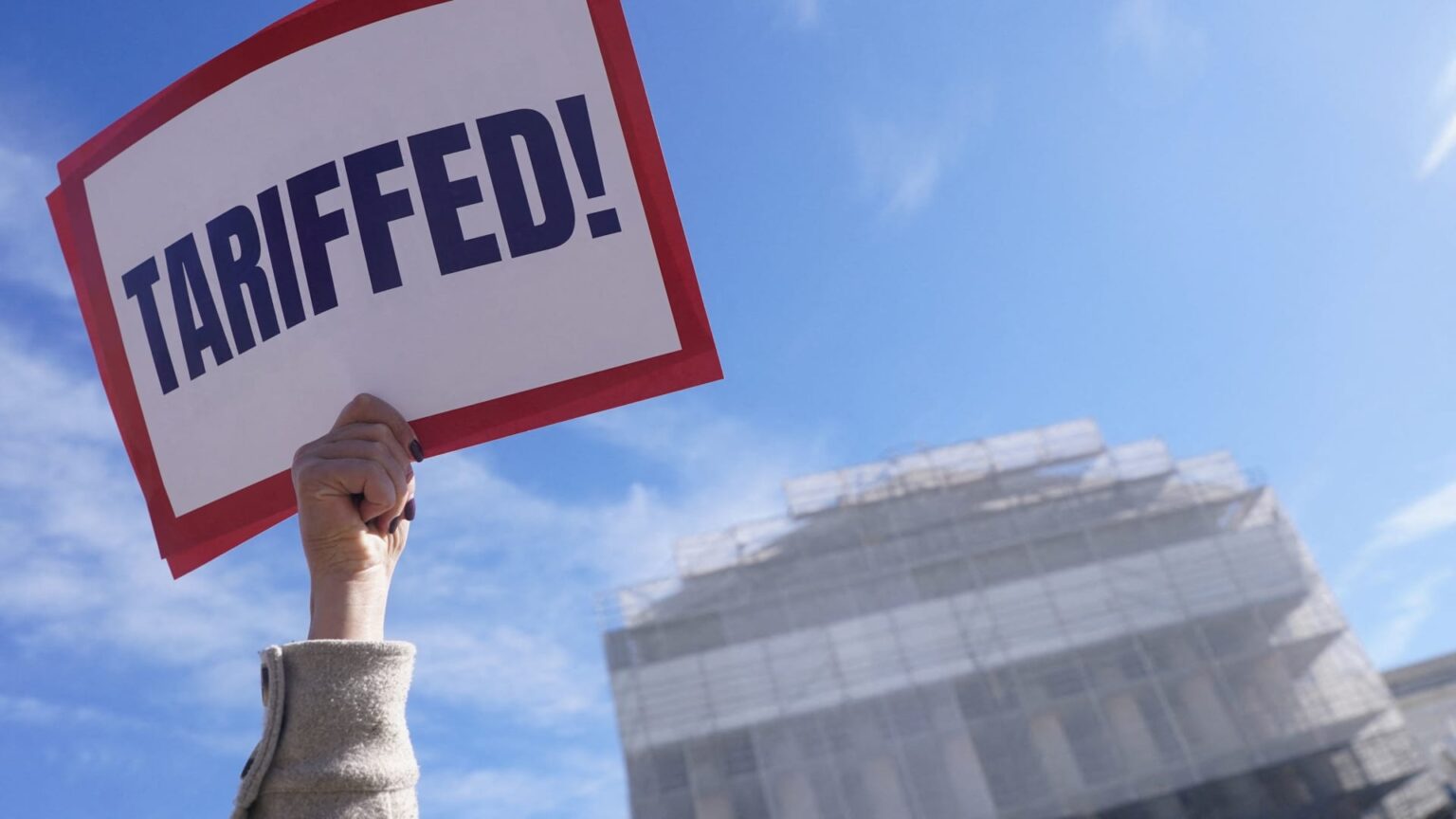 Supreme Court more likely to kill Trump tariffs: prediction markets | USAEMALL.com