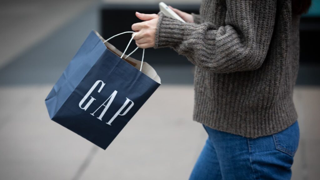 Bitcoin shares, Elastic, Gap and extra | USAEMALL.com