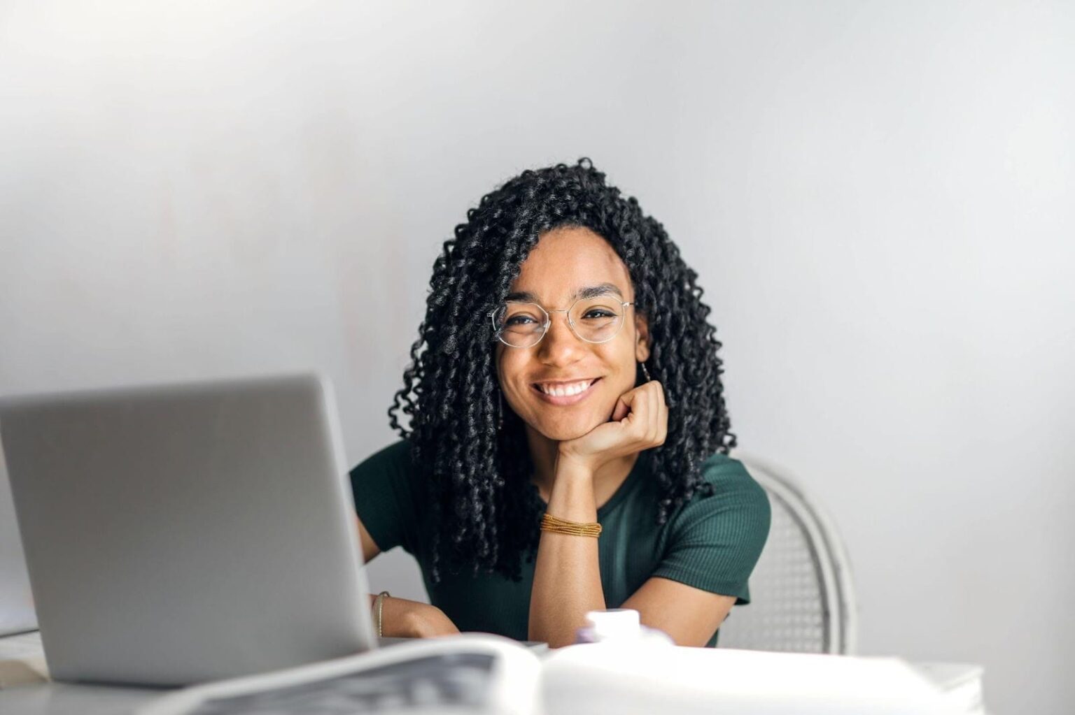 How Writing Services Build Student Confidence and Success | USAEMALL.com